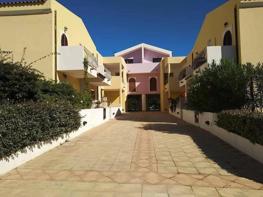Case Vacanze A Santa Teresa Di Gallura מראה חיצוני תמונה